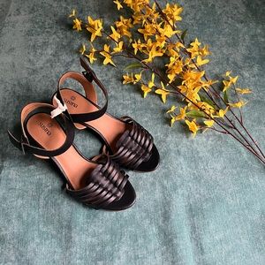 Leather, low wedge sandals